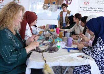 BCF… li kampa Domîz ya Penaberên Rojavayê Kurdistanê xuleke karê destan ji bo jinan vekir.