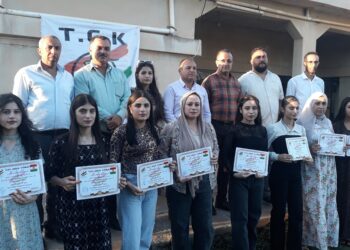 GUNDEWARÊ DIRBÊSIYÊ: TEVGERA CIWANÊN KURD LI SÛRIYÊ BI DAWÎBÛNA PERWERDEYEKÊ KOMBIYÛTER AHINGEK LIDARXISTIN.