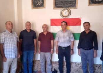 XWECIHIYA DIRBÊSIYÊ CIVÎNA XWE YA ASAYÎ LI DAR XISTIN .