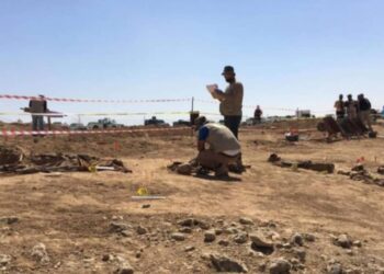 36 Gorên komî ya ku 2779 term tê de bûn ji dema ketina Esed ve heta niha hatina dîtin.