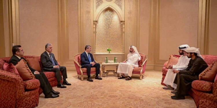 Serokwezîrê Herêma Kurdistanê Mesrûr Barzanî gehişte Îmarata Erebî.