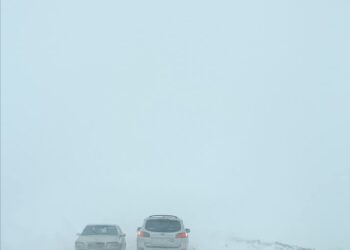 DIRBÊSIYÊ:JI BER BARÎNA BERF Û BARANÊ PIR QEZAYÊN TIRAFÎKÊ Û HERIFANDINA DÎWARÊN AXÊ RÛDAN