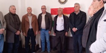 XWECIHIYA DIRBÊSIYÊ CIVÎNA XWE YA ASAYÎ LI DAR XIST .