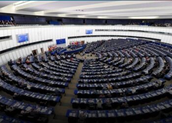 PARLAMENTOYA EWROPAYÊ TEKEZÎ LI SER PÊWÎSTIYA PARASTINA CIHÊRENGIYA ETNÎKÎ Û OLÎ LI SÛRIYA DIKE.