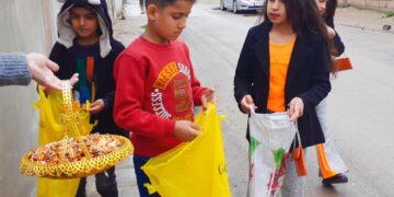 Roja yekem a Cejna Remezanê li Qamişlo.