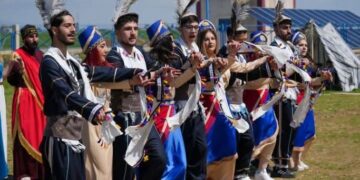 Cejna Ekîto , sersala nû ya Babilî tê pîrozkirin.