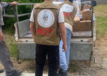 Dezgeha Xêrxwazî ya Barzanî derman pêşkêşî navenda tenduristiyê ya Qamişloyê kir.