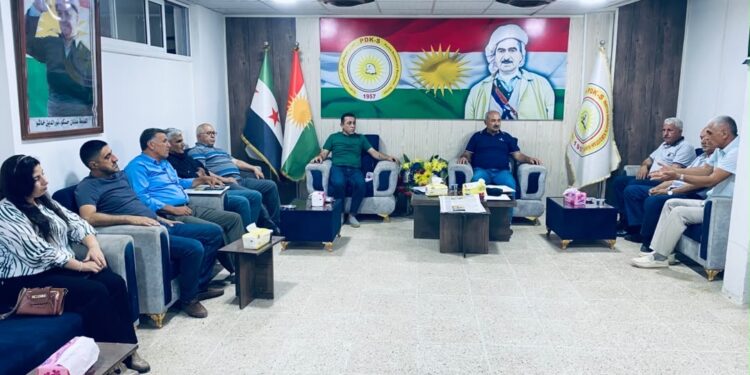Xwecihiya Rojhilatî Qamişlo civînek li darxist.