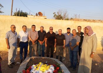 XWECIHIYA DIRBÊSIYÊ CIVÎNA XWE YA ASAYÎ LI DAR XIST .