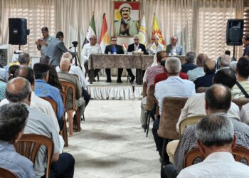 MIHEMED ÎSMAÎL DI SEMÎNAREKE SÎYASÎ DE LI HESEKÊ NERÎNA ENKSÊ YA JI BO PAŞEROJA SÛRIYÊ PÊŞKÊŞ KIR