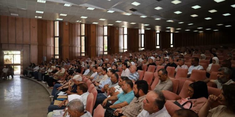 CIVÎNA BERFIREH A RÊVEBERÊ PERWERDEYÊ LI HESEKÊ BI XEBATKARÊN RÊVEBERIYÊ RE