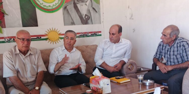 Xwecihiya Koçerat civîna xwe ya asayî li darxist.