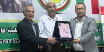 NAVENDA DR. NÛREDÎN ZAZA ÇALAKIYEKE BÎRANÎNÊ LI DAR XIST